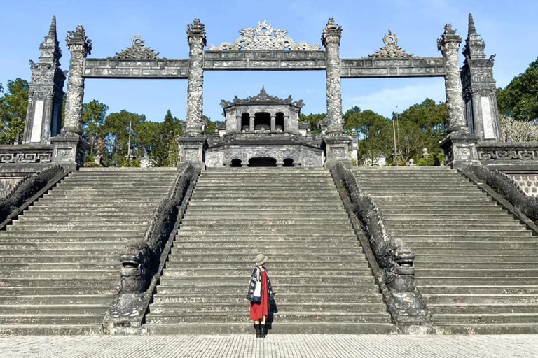 Hue : Croisière sur la rivière des Parfums avec la pagode et les tombeaux de Thien Mu