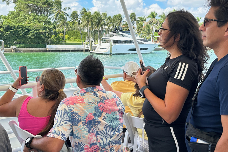 Miami: River Cruise, Unlimited Drinks & Celebrity Hotspots