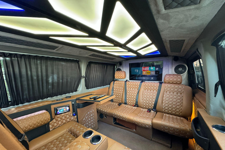 Istanbul: Private Airport Transfer