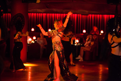 Hurghada: Naz Cabaret ticket with beverages Naz Cabaret - Ticket