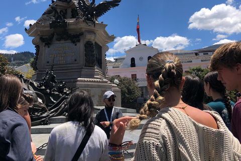 Quito Oldtown : Une visite à pied culturelle et gastronomique et du shoppingQuito : Une exploration culturelle et culinaire à pied