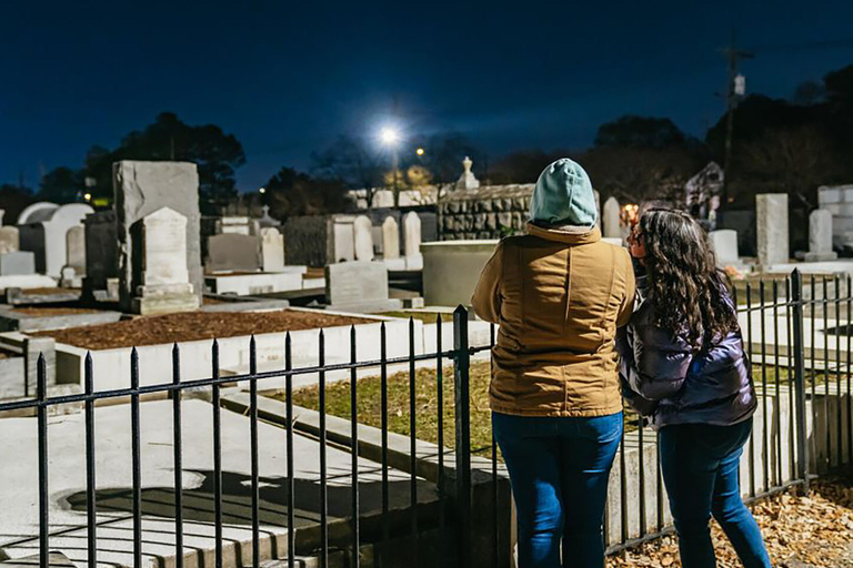 Explore NOLA: Ghosts, Voodoo & Haunted History Walking Tour