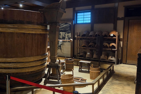 Osaka : visite privée d'une brasserie de saké avec dégustations