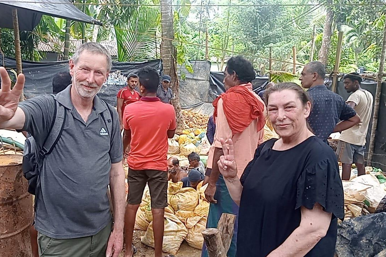 Colombo: Rathnapura Gem Mining Tour with Lunch