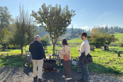 Wijntour door Willamette Valley: Een reis voor de zintuigen