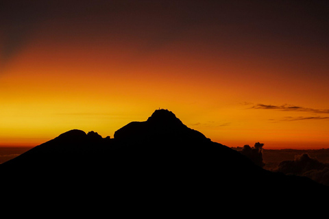 Bali/berg Agung: Privé trektocht zonsopgangZonsopgang trektocht vanaf Besakih Tempel met hotel transfer