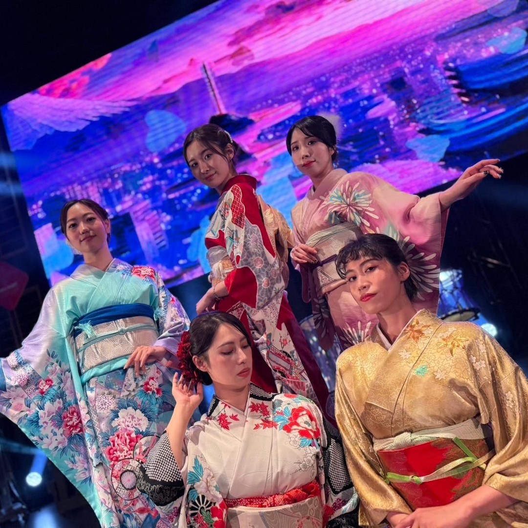 メディア コラージュ