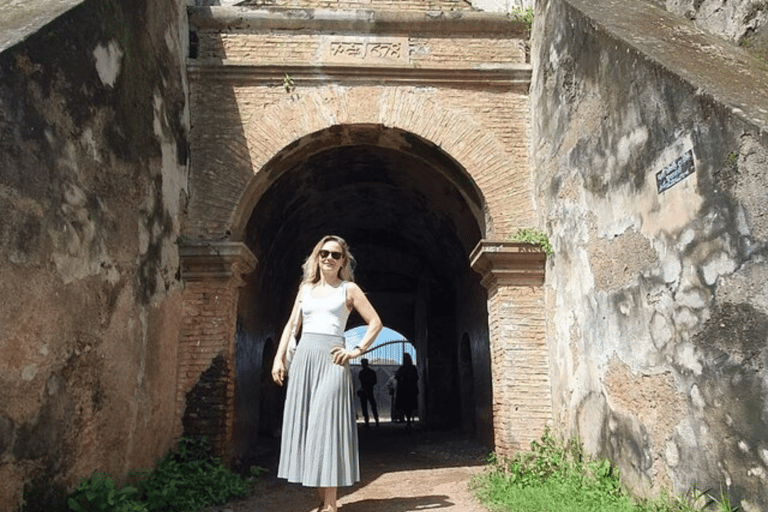 Negombo: Private Village Tour by Tuk-Tuk with Hotel Pickup