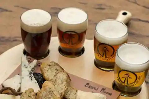 Kelowna: Całodniowa wycieczka po winach, cydrze, alkoholach i piwie