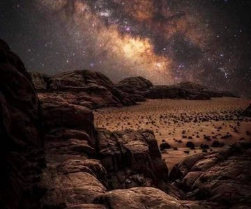 Wadi Rum: 1 tour noturno de jipe com jantar e pequeno-almoço