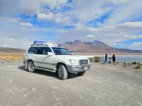 Tour privato di 2 giorni, Uyuni Salt Flats a San Pedro de Atacama - Hizvo