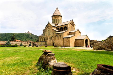 Mtskheta: Geführte Tour mit Jvari-Kloster und ...