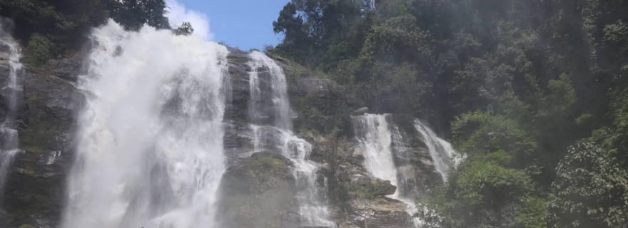 Visite privée d'une journée à Doi Inthanon avec la cascade de Mae Ya