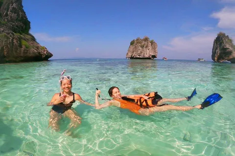 Ao Nang: Premium 4 Islands Snorkeling Tour by Speedboat