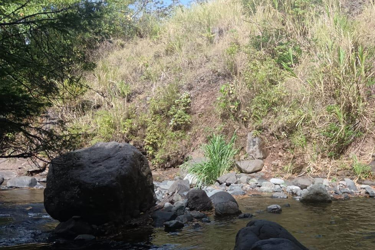 Los Planes de Gualaca Waterfalls Tour