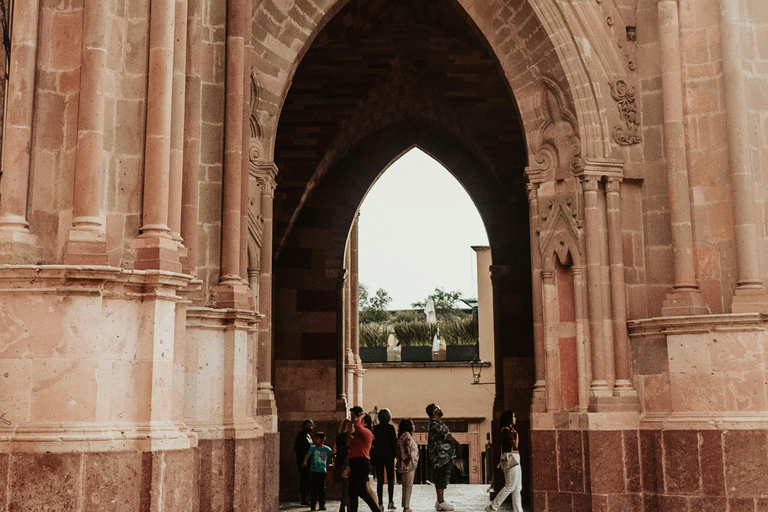 De CDMX e PUEBLA: PURO MEXICANO (8 CIDADES) 10 DIASDE CDMX: Querétaro, Guanajuato, Guadalajara, Michoacan, Puebla, Oaxaca