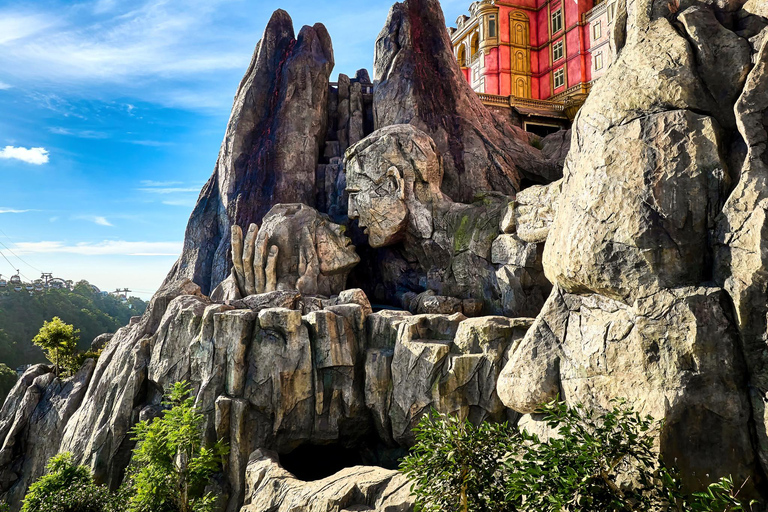 Z Da Nang: Złoty Most na wzgórzach Ba Na + relaksujący masażLarge Group Tour including Ticket – No Lunch - No Massage