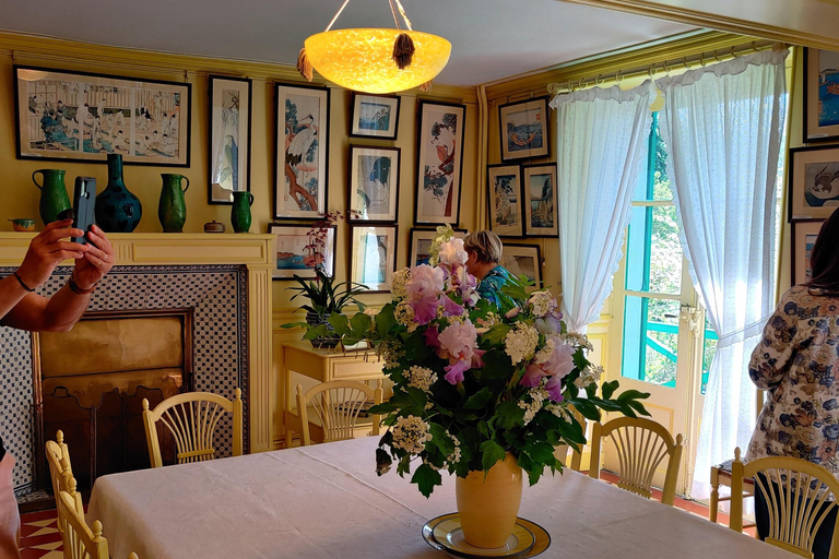 Giverny: Monet House Tickets With Garden Guided Tour Monet House Skip The Line With Garden Tour - Standard Group