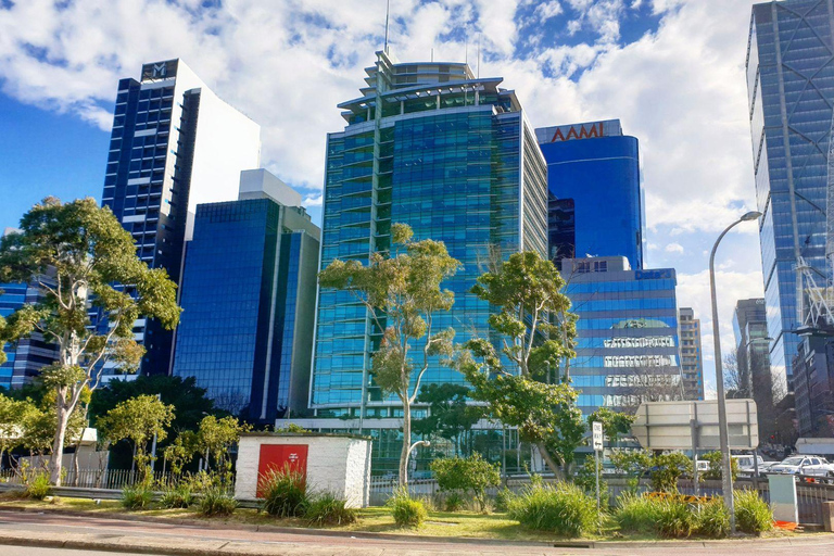 Best of Sydney: Private Walking Tour with a Local Private City Tour - 6Hr