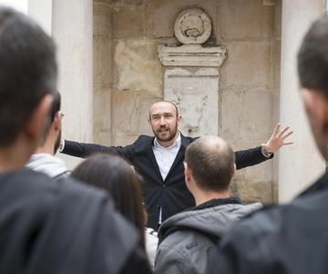Storytelling tour of the Vieux-Lyon in French