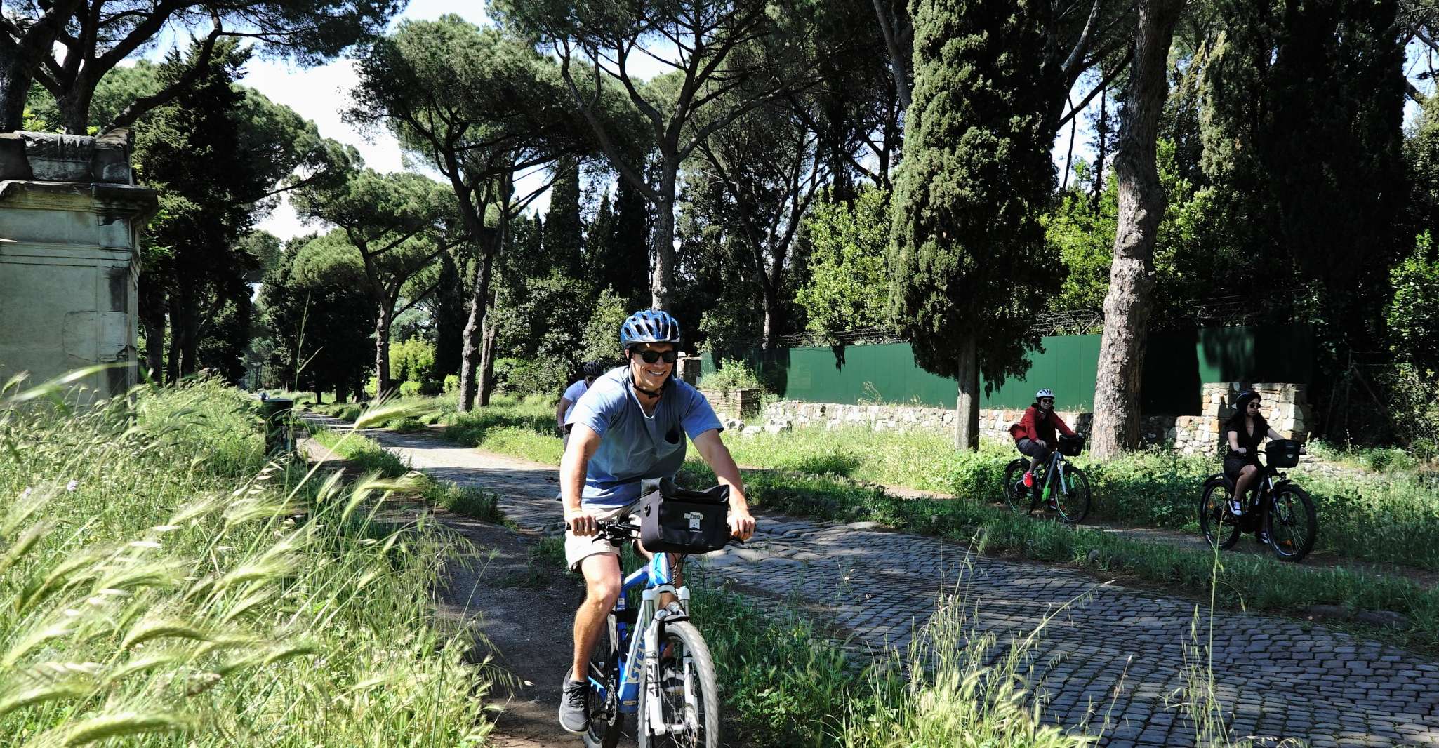 Roma, Apian Way, Aqueducts y Catacombs Tour guiado de bicicleta electrónica - Housity