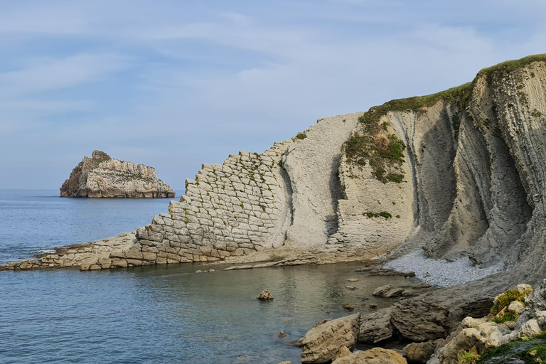 Playa de la Arnía: Private Tour of the UNESCO Costa Quebrada Visit in Spanish