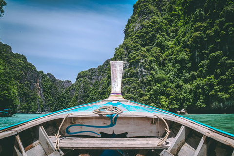 Phi Phi: Dagvullende tour van 7 eilanden per longtail met zonsondergang