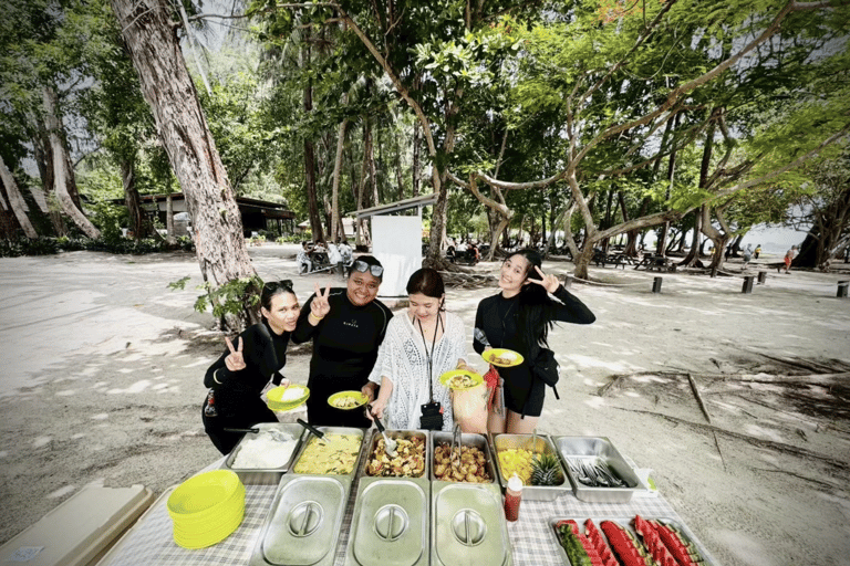Krabi: Hong Island Longtail Boat, Pickup, Snorkeling & Lunch