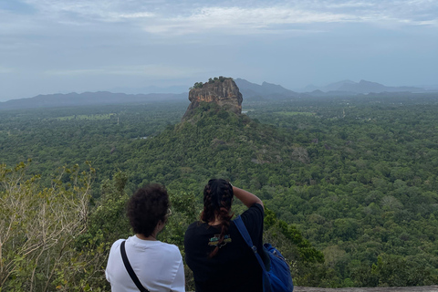 Pidurangala Rock Sunrise/Sunset Guided Hike with Pickup Pidurangala Rock Sunset Inluded Entrance Tickets