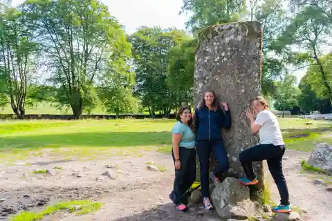 Inverness: Loch Ness Cruise and Outlander Trip with Whisky