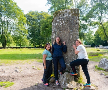 Inverness: Loch Ness Cruise and Outlander Trip with Whisky
