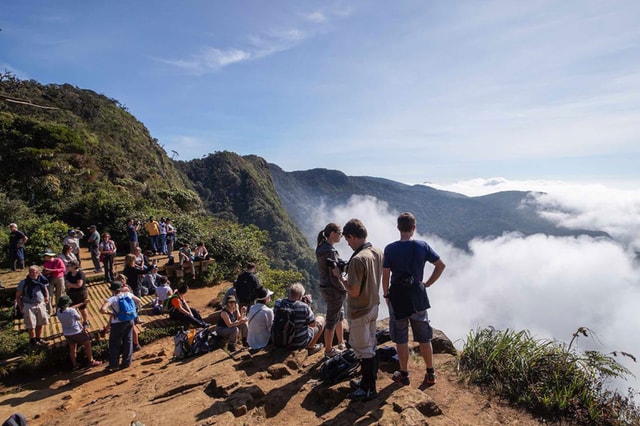Nuwara Eliya: Cloud Forest Hike with Cliff Views