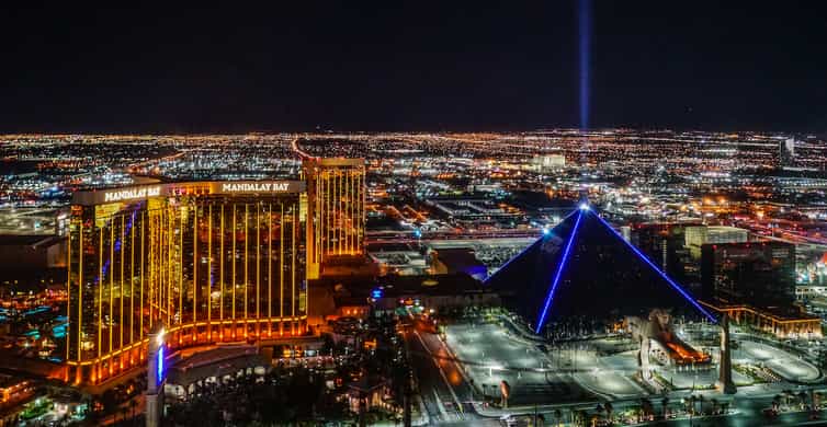 Las Vegas: Night Helicopter Flight over Las Vegas Strip photo 5
