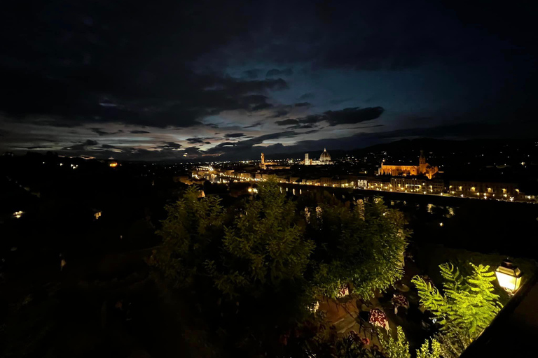 Discover Florence's Charm: Night Tour on Electric Golf Car