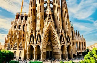 Barcelona: Sagrada Família Guided Tour und Tickets für den Eintritt