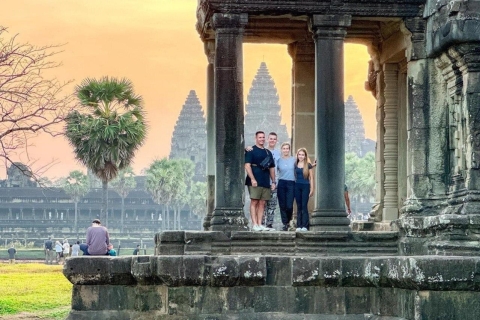 Angkor Wat One Day Private Tour including Sunrise (Tuk Tuk)