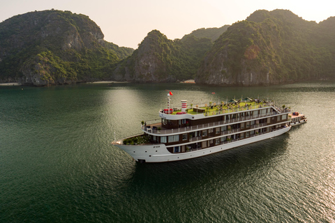 Hanoi: 2-Day Halong &amp; Lan Ha Bay 5 Stars Cruise with BalconyHanoi: 2-Day Lan Ha &amp; Halong Bay 5 Stars Cruise with Balcony