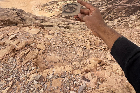 Wadi Rum: Full Day Jeep Sunset Tour with Lunch