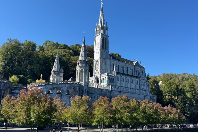 From Lourdes to Bétharram: a stage of the Camino de Santiago on foot