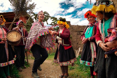 Von Cusco aus: Andenwissen + Pachamanca