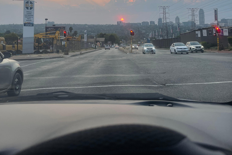Johannesburgo: tour nocturno con bebida opcional en la azoteaJohannesburgo: tour nocturno con bebida opcional en una azotea