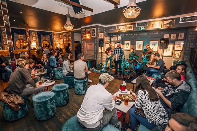 Cape Town’s Ultimate Day & Night Food, Drink & Social Tour