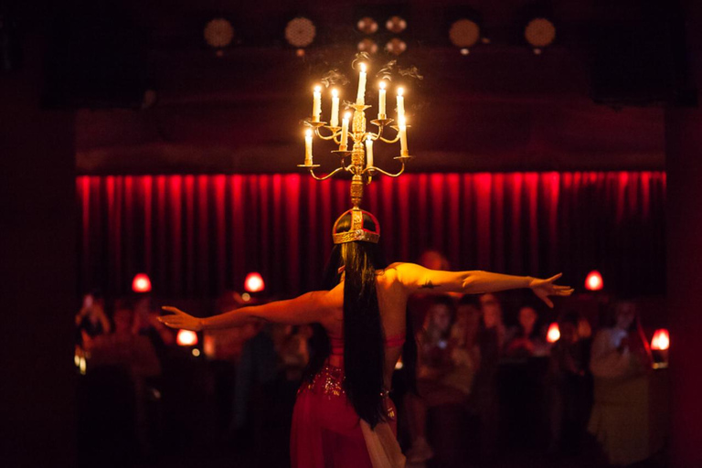 Hurghada: Naz Cabaret ticket with beverages Naz Cabaret - Ticket