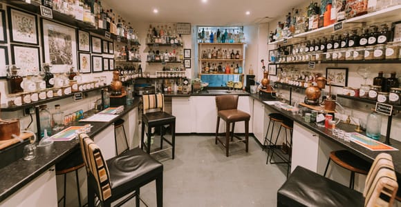 Edinburgh: Gin Distillation Workshop with Gin Tasting