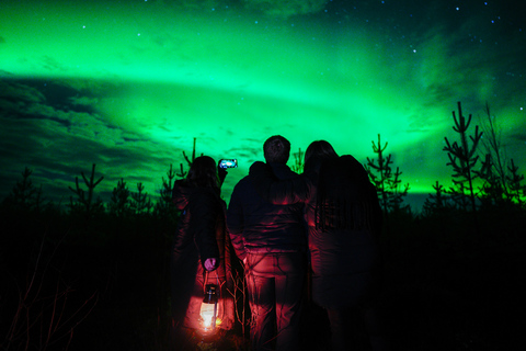 Guaranteed Northern Lights Tour — Small Group & Photography Rovaniemi: Northern Lights Hunt - 100% Money Back Guarantee