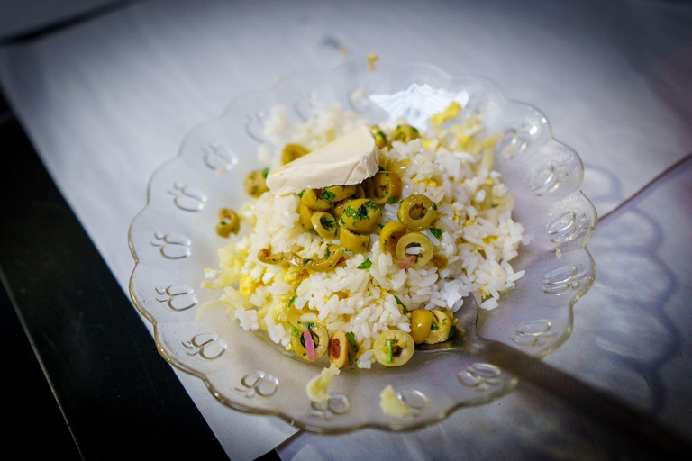 Marrakech: Local Food Tasting Tour with a Guide