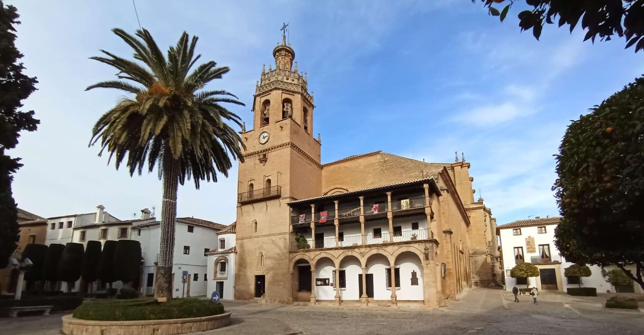 RONDA, Guided tour with typical local tasting - Housity