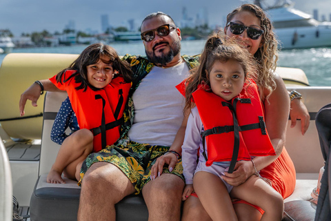 Aluguel de barco com capitão em Miami Beach - até 6 pessoas