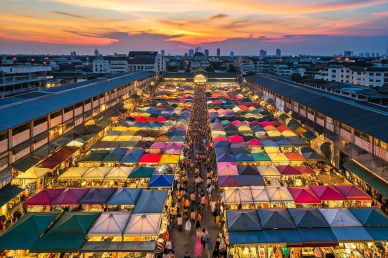 Phuket: Sunset, Old Town & Night Market Tour Phuket: Sunset, Viewpoints, and Night Market Tour