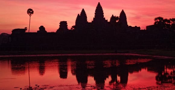 Small Joining Group to Temples with Sunrise at Angkor Wat